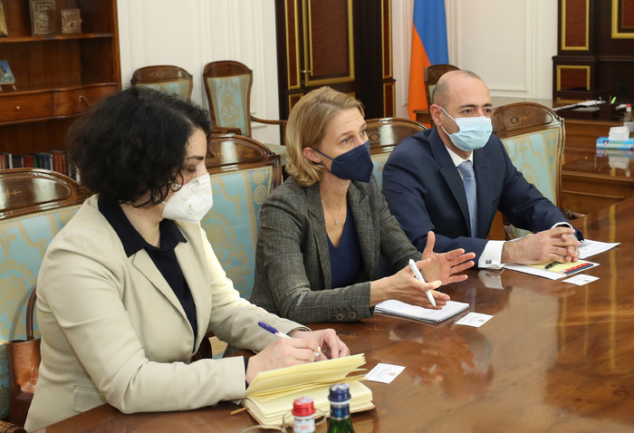 Համբարձում Մաթևոսյանն ընդունել է Համաշխարհային բանկի հայաստանյան գրասենյակի ղեկավարին