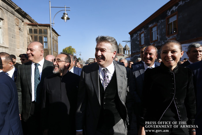 Կարեն Կարապետյանի մասնակցությամբ Գյումրիում բացվել է Կումայրի պատմական կենտրոնի զարգացման ծրագրի շրջ