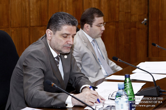 Կառավարությունում քննարկվել են Սևանա լճի մակարդակի բարձրացման հետ կապված խնդիրները