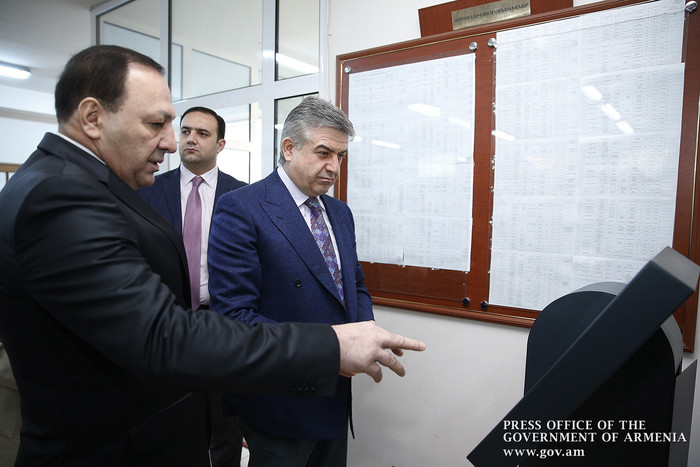 Կառավարության ղեկավարը ծանոթացել է կադաստրի համակարգի ընթացիկ աշխատանքներին և իրականացվող բարեփոխում