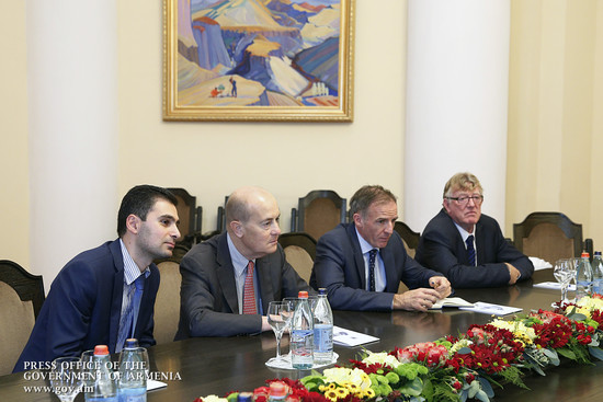 Վարչապետն ընդունել է ֆրանսիական «Սաուր» ընկերության գործադիր նախագահին