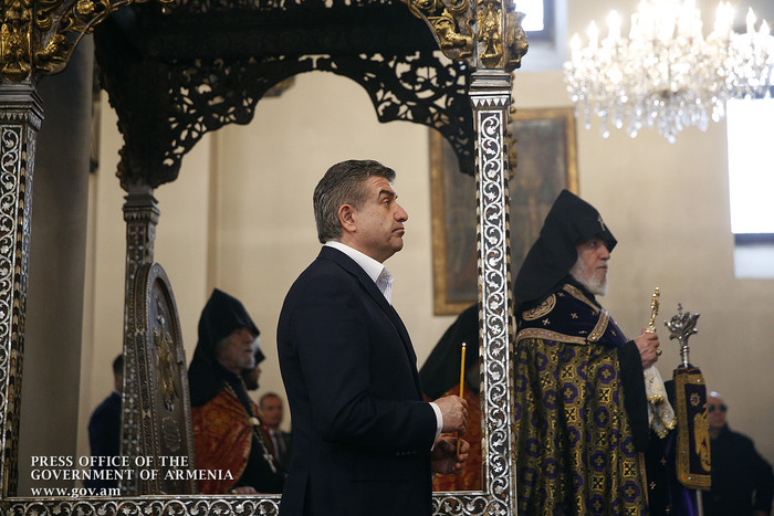 Վարչապետը ներկա է գտնվել ապրիլյան պատերազմում զոհված հայորդիների հիշատակին նվիրված հոգեհանգստյան արա