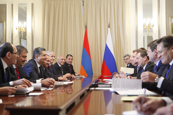 Տիգրան Սարգսյանը հանդիպել է Դմիտրի Մեդվեդևին