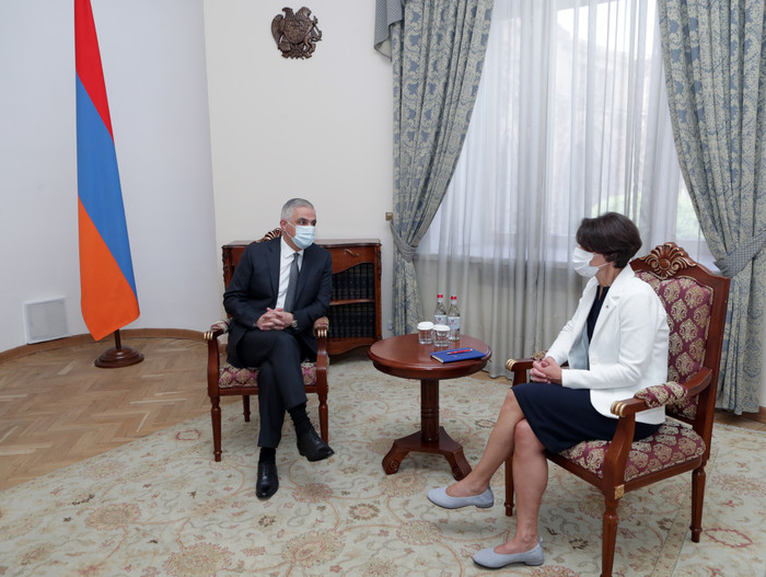 Փոխվարչապետի պաշտոնակատար Մհեր Գրիգորյանն ընդունել է Էստոնիայի դեսպանին
