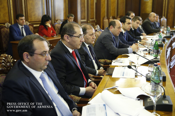 Վարչապետի գլխավորությամբ տեղի է ունեցել խորհրդակցություն