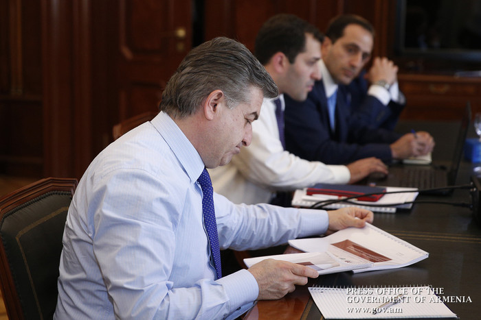 Կառավարությունում քննարկվել են տնտեսական կառավարման համակարգի բարելավմանն ուղղված հարցեր