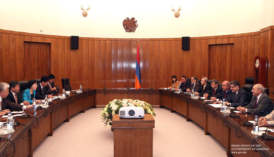 Վարչապետն ընդունել է Չինաստանի տնտեսական և սոցիալական խորհրդի փոխնախագահի գլխավորած պատվիրակությանը