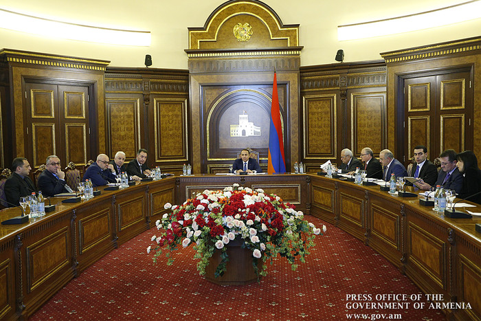 Վարչապետի գլխավորությամբ քննարկվել են հանքարդյունաբերության ոլորտի հետագա զարգացմանն ուղղված հարցեր