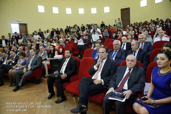 ՀՀ վարչապետը մասնակցել է Բրիտանական բիզնես դպրոցի բացմանը