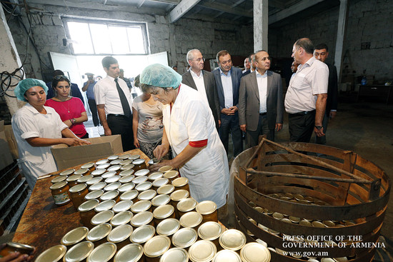 Վարչապետն աշխատանքային այց է կատարել Արմավիրի մարզ