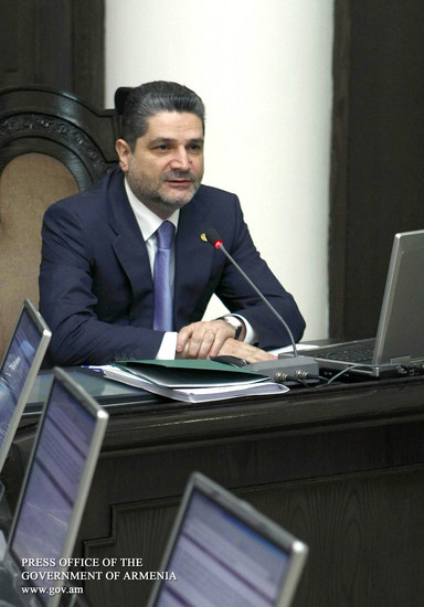 ՀՀ վարչապետ Տիգրան Սարգսյանի ներածական խոսքը ՀՀ կառավարության 2011թ. առաջին նիստում և 2011թ.կառավարո