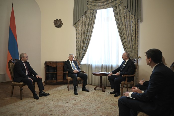Փոխվարչապետ Մհեր Գրիգորյանն ընդունել է Բելառուսի դեսպանին