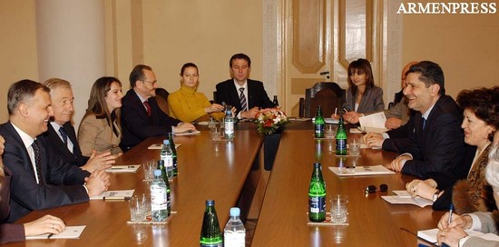 Պաշտոնական լրահոս
