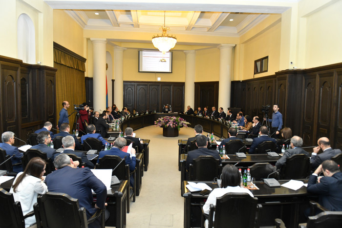 Կառավարությունն ընդլայնում է բնակչությանը մատուցվող բժշկական ծառայությունների ծավալը և շահառուների ք