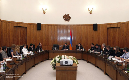 Վարչապետն ընդունել է Ուեսլեյան համալսարանի դասախոսներին և ուսանողներին