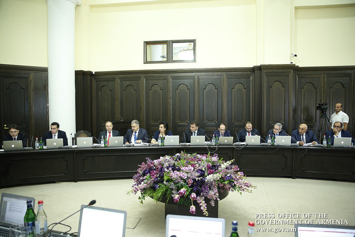 Կառավարությունը հավանություն է տվել  ՀՀ 2018 թ. պետբյուջեի նախագծին. եկամտային մասը 100 մլրդ դրամով 