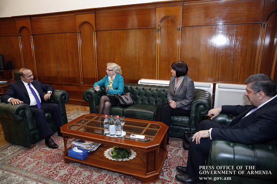 Վարչապետն ընդունել է Տատյանա Վալովայային