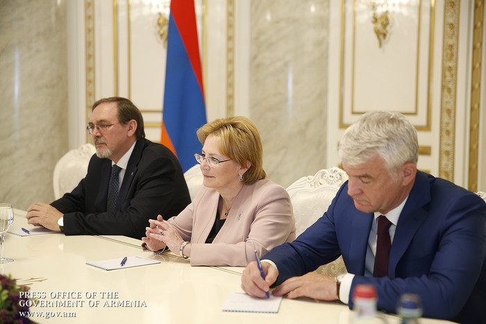 ՀՀ վարչապետն ու ՌԴ առողջապահության նախարարը քննարկել են առողջապահական համագործակցության զարգացման հե