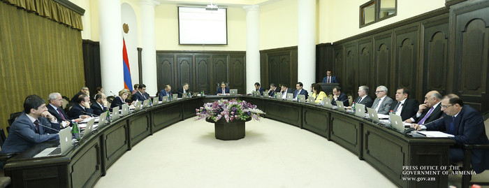 Պետական աջակցություն կստանան զոհված զինծառայողների ընտանիքները
