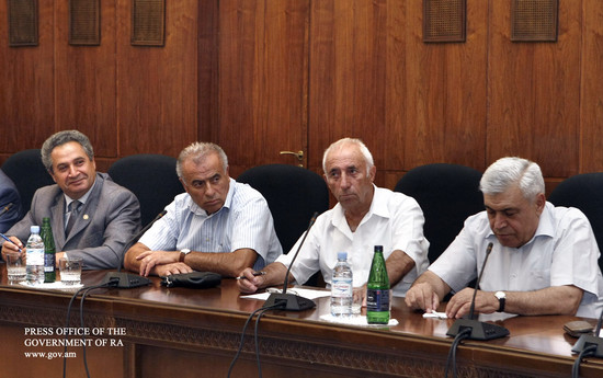 Կառավարության համագործակցությունը «Ֆերմերների ազգային միավորման» հետ  նպաստում է գյուղատնտեսական քաղ