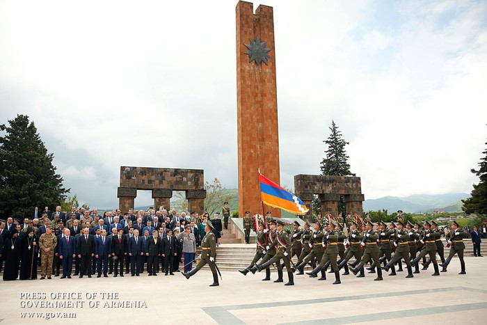 Վարչապետն Արցախում մասնակցել է եռատոնին նվիրված միջոցառումներին