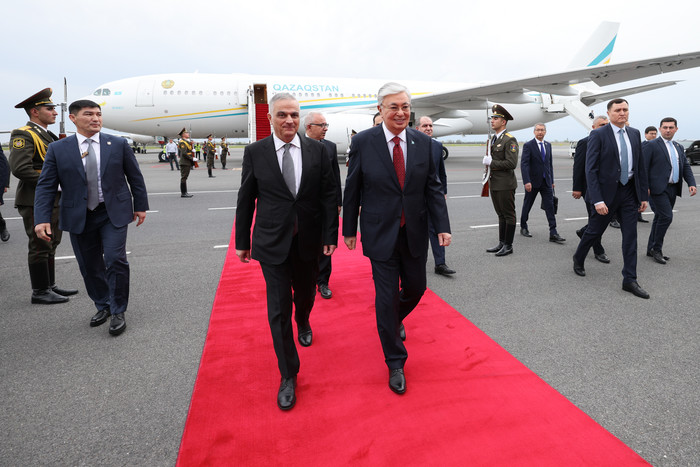 Ղազախստանի Հանրապետության նախագահը պաշտոնական այցով ժամանել է Հայաստանի Հանրապետություն