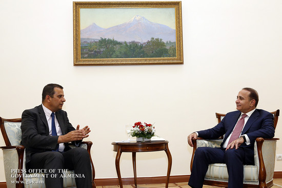 Հովիկ Աբրահամյանն ընդունել է Ֆրանսիայի Սենատի պատվիրակությանը