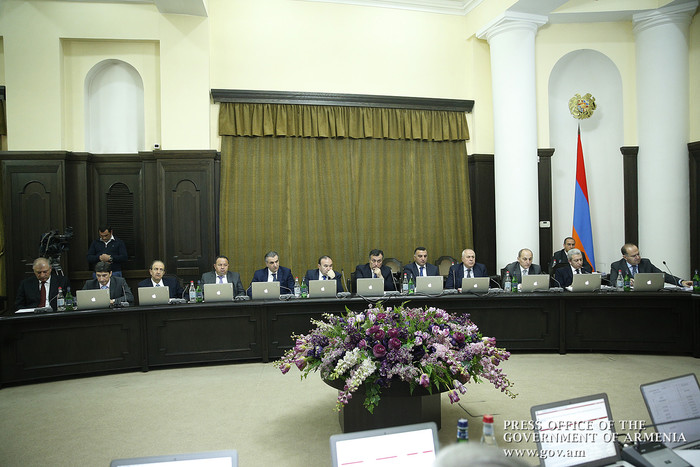 Մարզերում արձանագրվել է զգալի դրական աճ. վարչապետը  հանձնարարել է  վերանայել  մարզպետարանների տարեկա