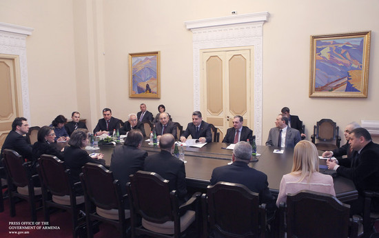 Տիգրան Սարգսյանն ընդունել է Հունաստանի տնտեսական և սոցիալական խորհրդի պատվիրակությանը
