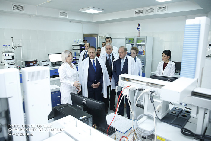 Վարչապետը ծանոթացել է «Հանրապետական անասնաբուժասանիտարական և բուսասանիտարական լաբորատոր ծառայություն
