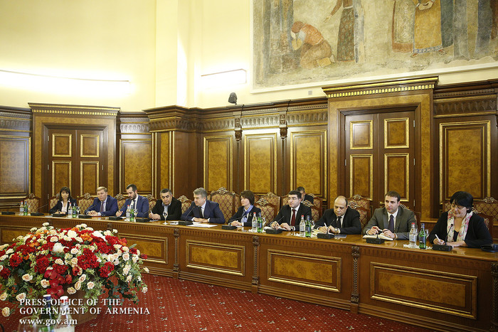 Կարեն Կարապետյանը Դոմինիկ դը Բյումանի հետ քննարկել է հայ-շվեյցարական տնտեսական համագործակցության ուղ