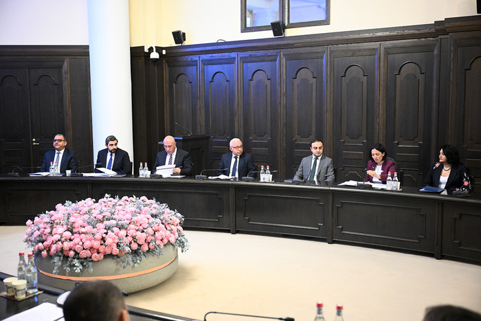 Կառավարությունը կապահովի կլաստերային դպրոցներ տանող ճանապարհների հիմնանորոգման աշխատանքների բնականոն