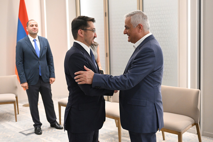 Փոխվարչապետ Մհեր Գրիգորյանը  հանդիպում է ունեցել Ղազախստանի փոխվարչապետի հետ