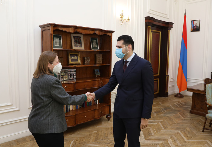 Փոխվարչապետ Համբարձում Մաթևոսյանն ու Հայաստանում ԱՄՆ դեսպան Լին Թրեյսին քննարկել են համագործակցությա