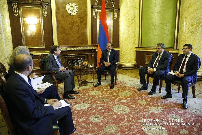 Վարչապետն ընդունել է ԱՄՆ դեսպանին և ԱՄՆ ՄԶԳ հայաստանյան գրասենյակի նորանշանակ ղեկավարին