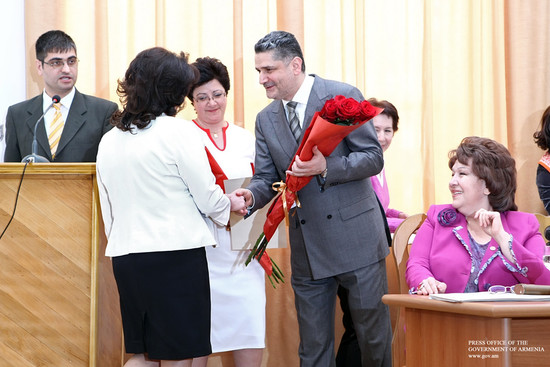 Գործարար կանանց պետական խրախուսման ավանդույթը շարունակվում է