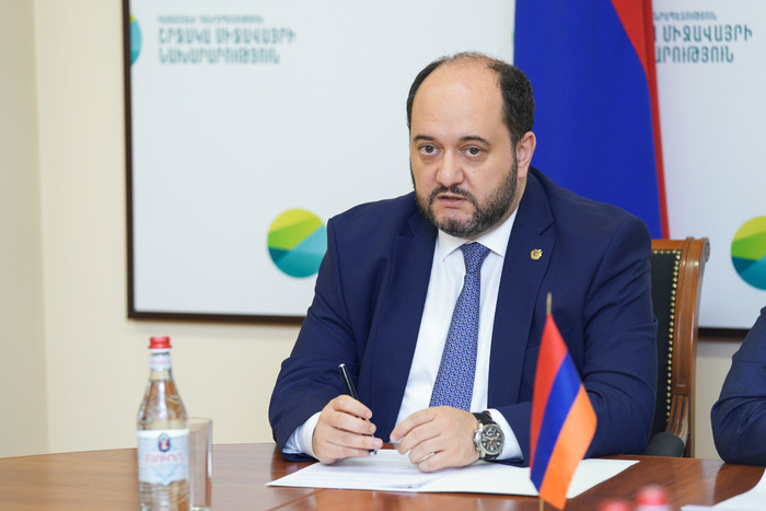 Արայիկ Հարությունյանը մասնակցել է Բնապահպանության և ընդերքի, Առողջապահական և աշխատանքի տեսչական մարմ