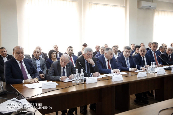 Վարչապետին ներկայացվել են Շիրակի մարզում իրականացված միջոցառումների արդյունքներն ու 2018-ի անելիքներ
