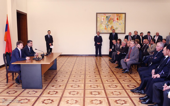 Հայաստանի Հանրապետության վարչապետ Տիգրան Սարգսյանի և Ռուսաստանի Դաշնության տրանսպորտի նախարար Մաքսիմ