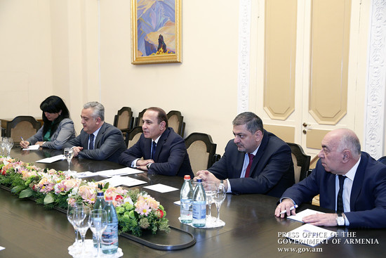 Քննարկվել են Սևծովյան առևտրի և զարգացման բանկի հետ համագործակցության հեռանկարները