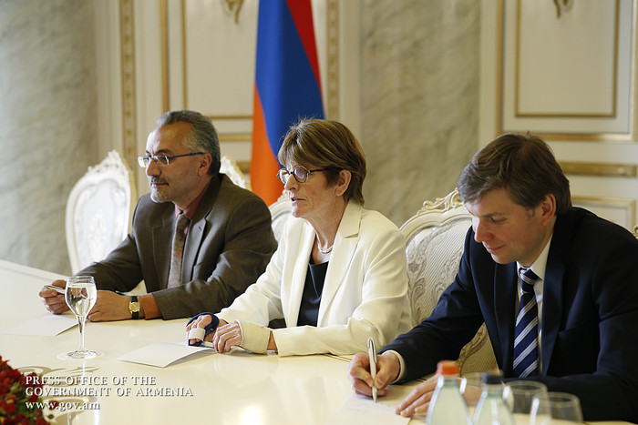 Վարչապետն ընդունել է ԵԽԽՎ նախագահին