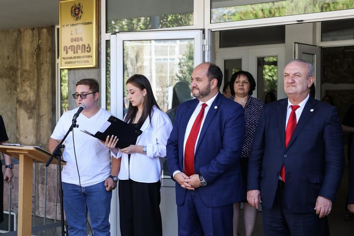Արայիկ Հարությունյանը ներկա է գտնվել դպրոցն ինժեներ Ալեքսանդր Քեմուրջյանի անունով անվանակոչելուն նվի