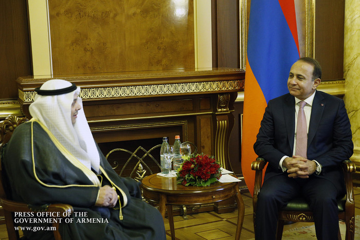 Վարչապետն ընդունել է Քուվեյթի արդարադատության, կրոնական կալվածքների և իսլամական հարցերի նախարարին