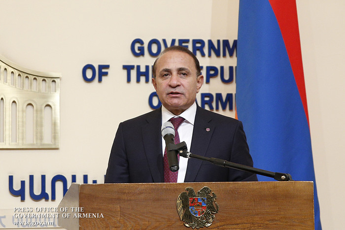 Հայաստանի վարչապետը և Իրանի նախագահի առաջին տեղակալը հանդես են եկել ԶԼՄ ներկայացուցիչների համար հայտ