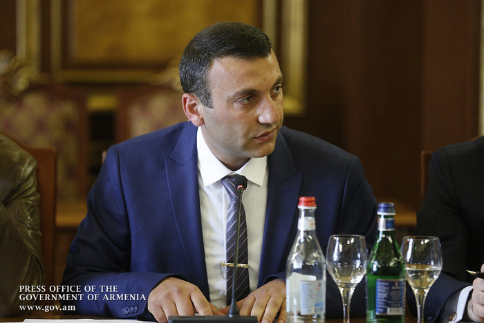 Վարչապետն ընդունել է զարգացման լավագույն ծրագրեր ներկայացրած Արարատի և Լոռու մարզերի համայնքների ղեկ