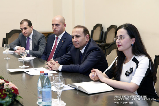 Վարչապետն ընդունել է մասնավոր բուհերի ռեկտորներին