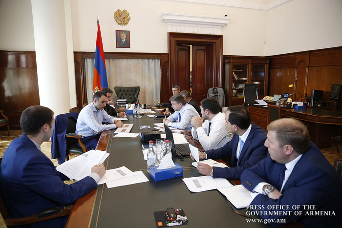 Կառավարությունում քննարկվել են տնտեսական կառավարման համակարգի բարելավմանն ուղղված հարցեր