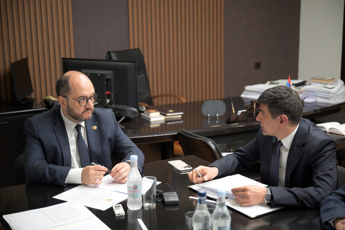 Արայիկ Հարությունյանն այցելել է Արագածոտնի մարզի ազգային փոքրամասնությունների բնակավայրեր