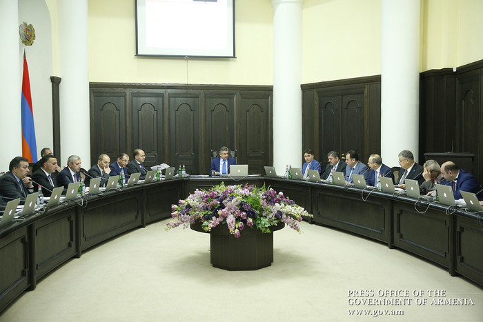 Վարչապետը հանձնարարել է  սեղմ ժամկետներում վերացնել հանրային նշանակության  վայրերում տեխնիկական անվտ