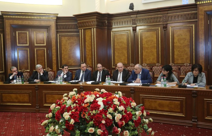 Կառավարությունում անցկացվել է քննարկում Հայաստանի էներգետիկ անվտանգության վերաբերյալ
